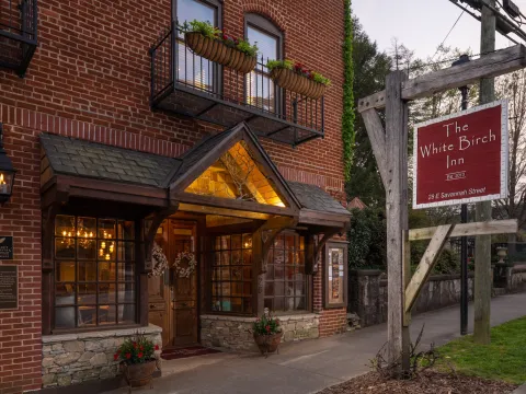 The White Birch Inn
