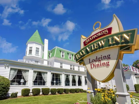 Stafford's Bay View Inn